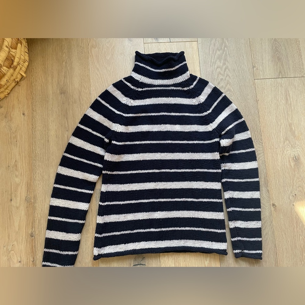 L.L. Bean 100% cotton striped knit turtleneck sweater - size XS